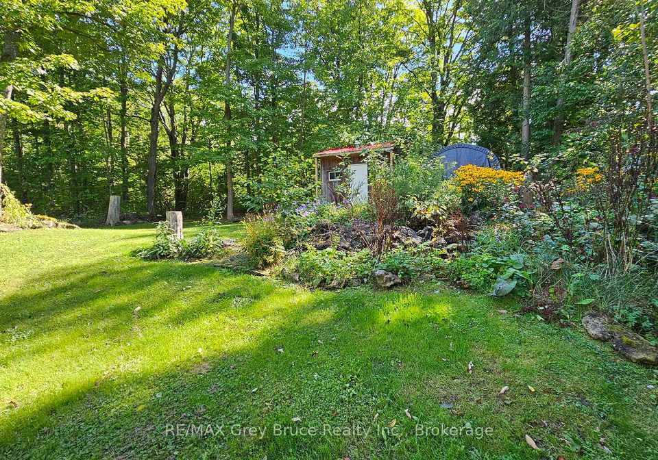549-stokes-bay-road-northern-bruce-peninsula-ontario-x12265741