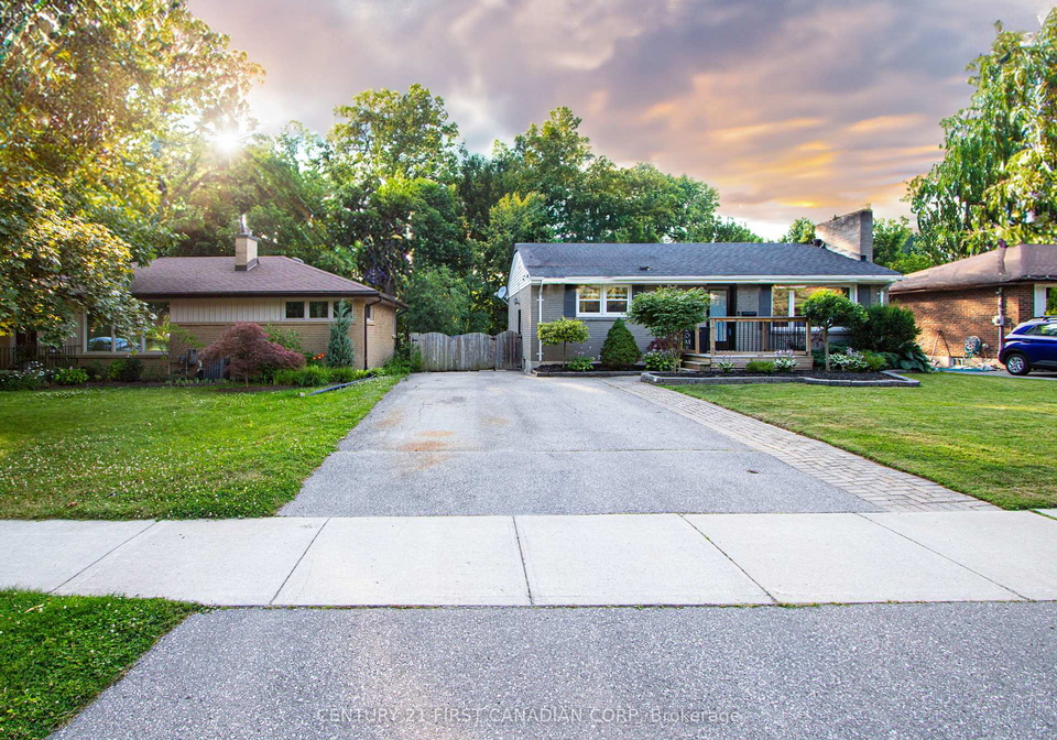 230-ridgewood-crescent-london-south-ontario-x12265889