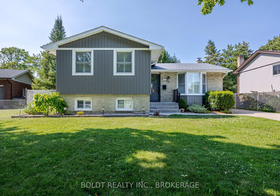 25-greenmeadow-court-st-catharines-ontario-x12266021