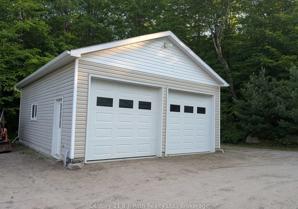 77-holden-road-magnetawan-ontario-x12266253