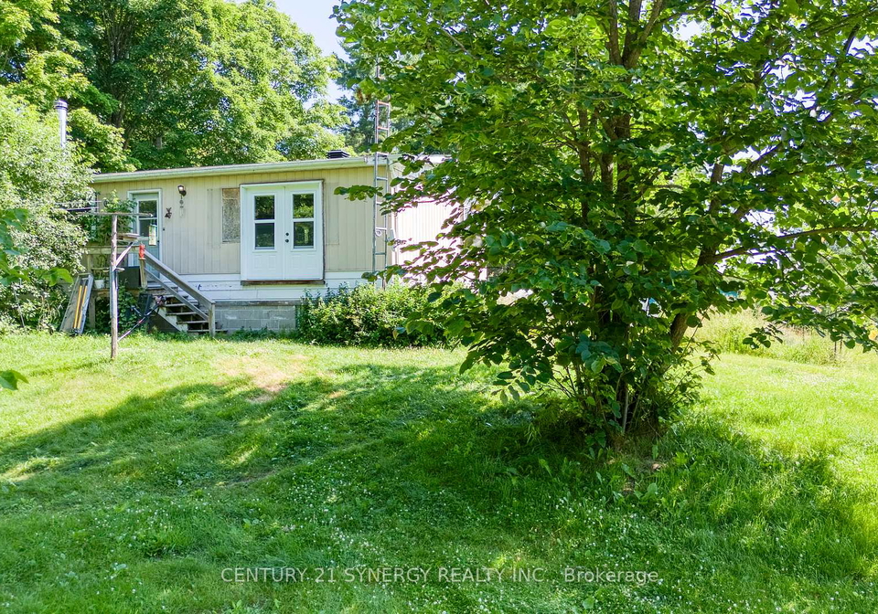 184-sugarbush-road-lanark-highlands-ontario-x12266394