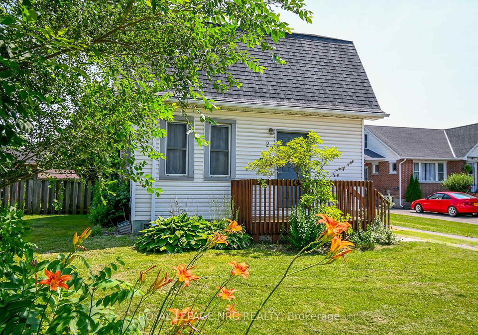 20-townline-road-e-thorold-ontario-x12266528