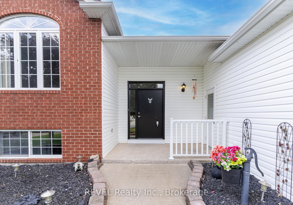 929-colette-road-fort-erie-ontario-x12266629