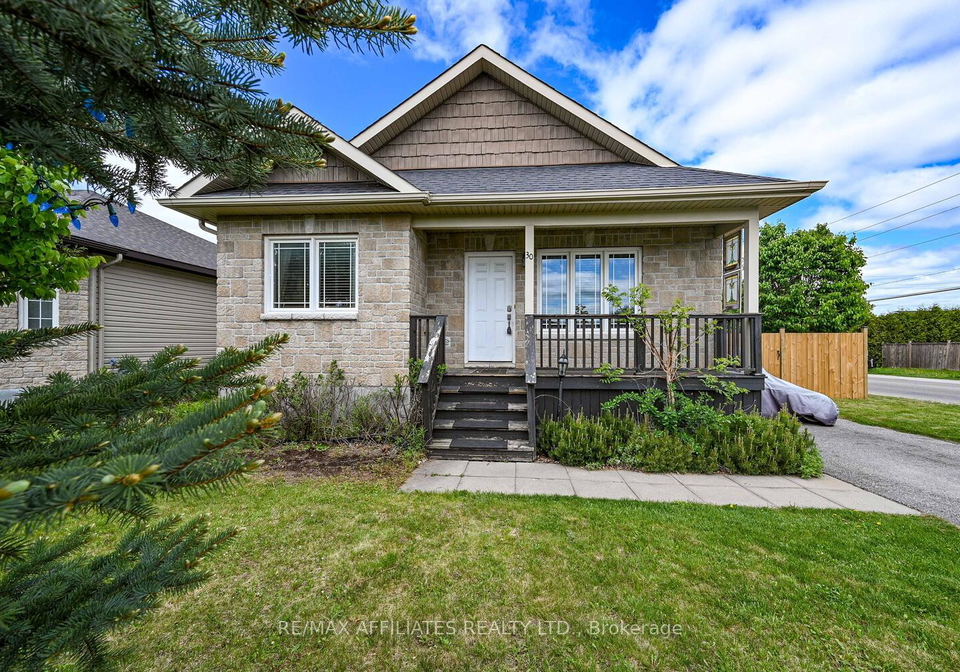 30-lee-avenue-smiths-falls-ontario-x12267109
