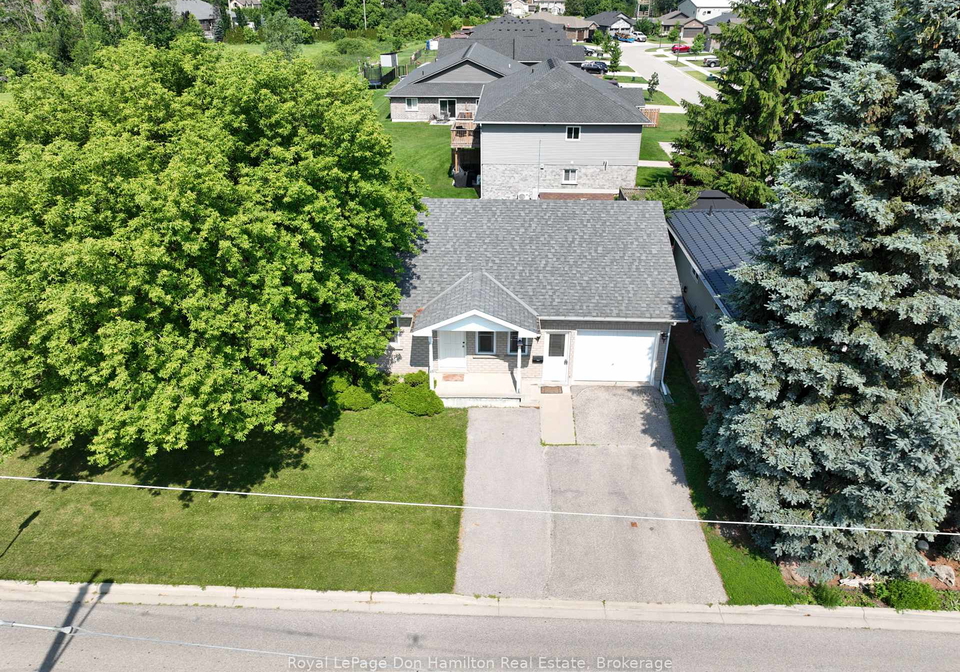 695-reserve-avenue-s-north-perth-ontario-x12267325