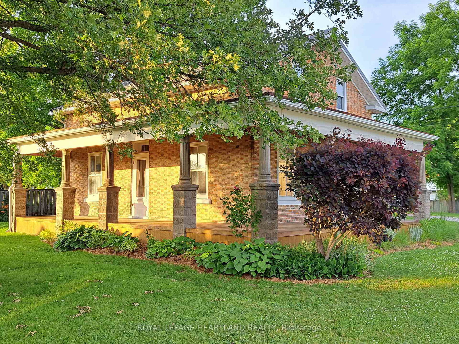 18-simcoe-street-south-huron-ontario-x12267636