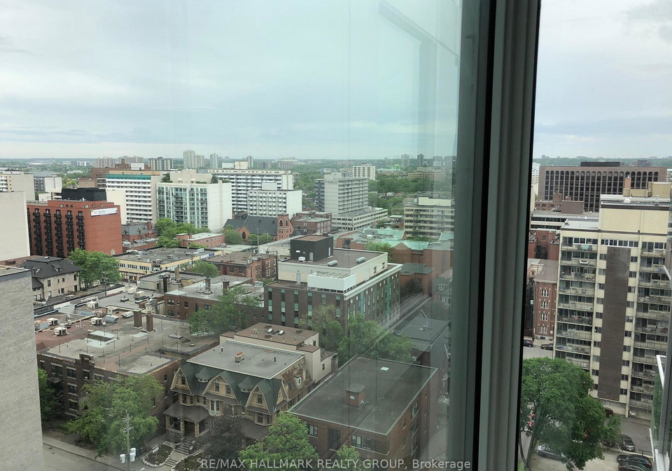179-metcalfe-street-ottawa-ontario-x12267721