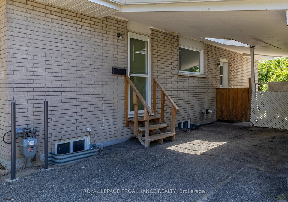 1182-milburn-street-peterborough-north-ontario-x12267761