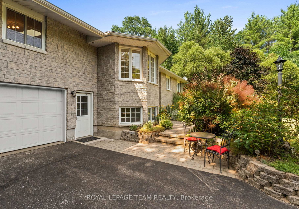 99-krause-street-laurentian-valley-ontario-x12267765