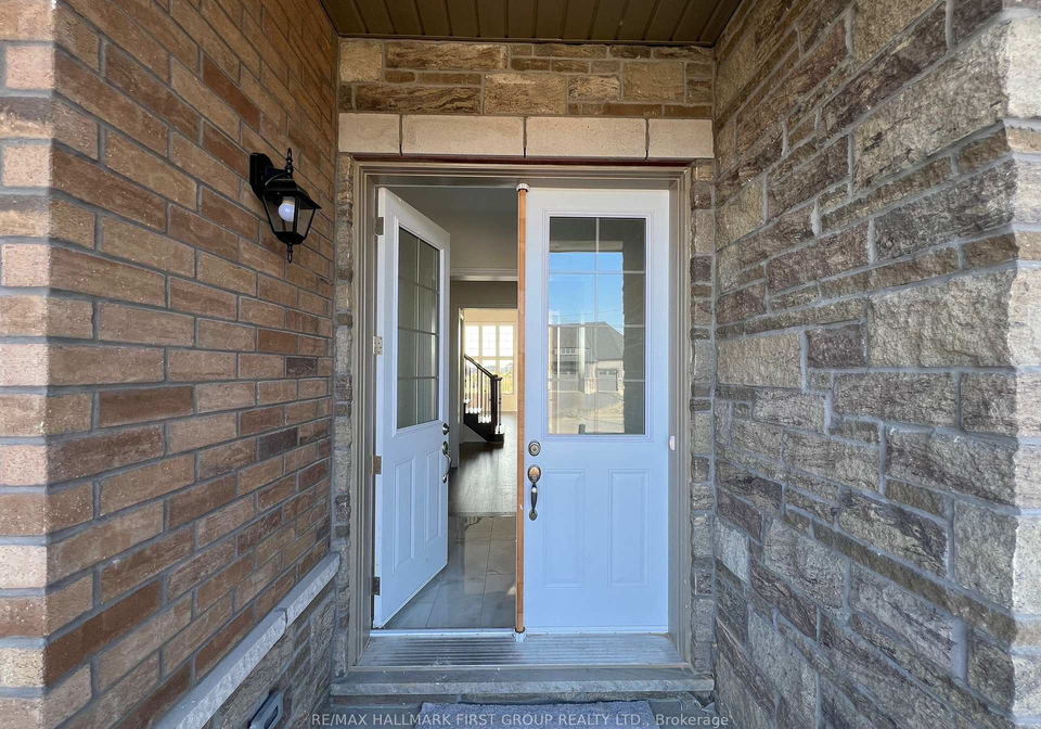 12-blue-heron-drive-quinte-west-ontario-x12267831
