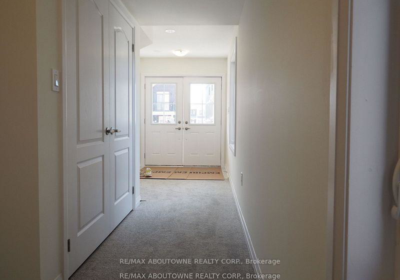 86-norwich-crescent-haldimand-ontario-x12267987
