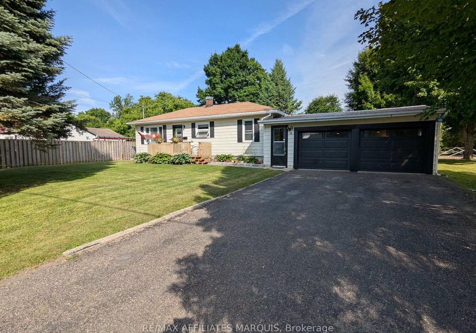 18-dean-street-montague-ontario-x12268031