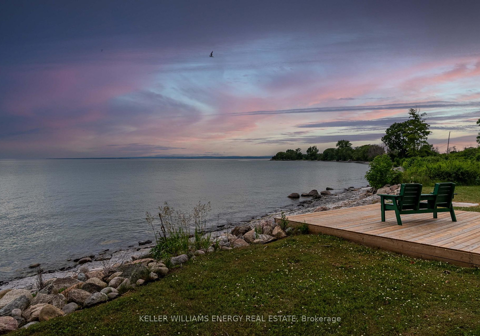 1036-stinson-block-road-prince-edward-county-ontario-x12268158