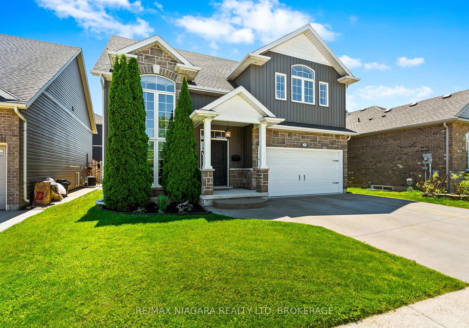 10-corbin-street-st-catharines-ontario-x12268213
