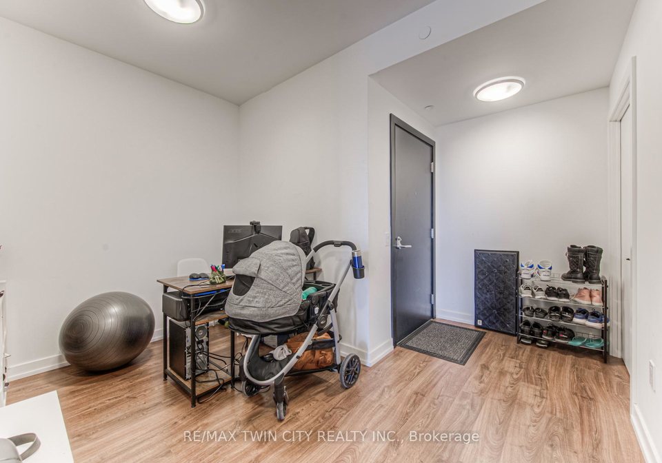 15-wellington-street-s-kitchener-ontario-x12268226