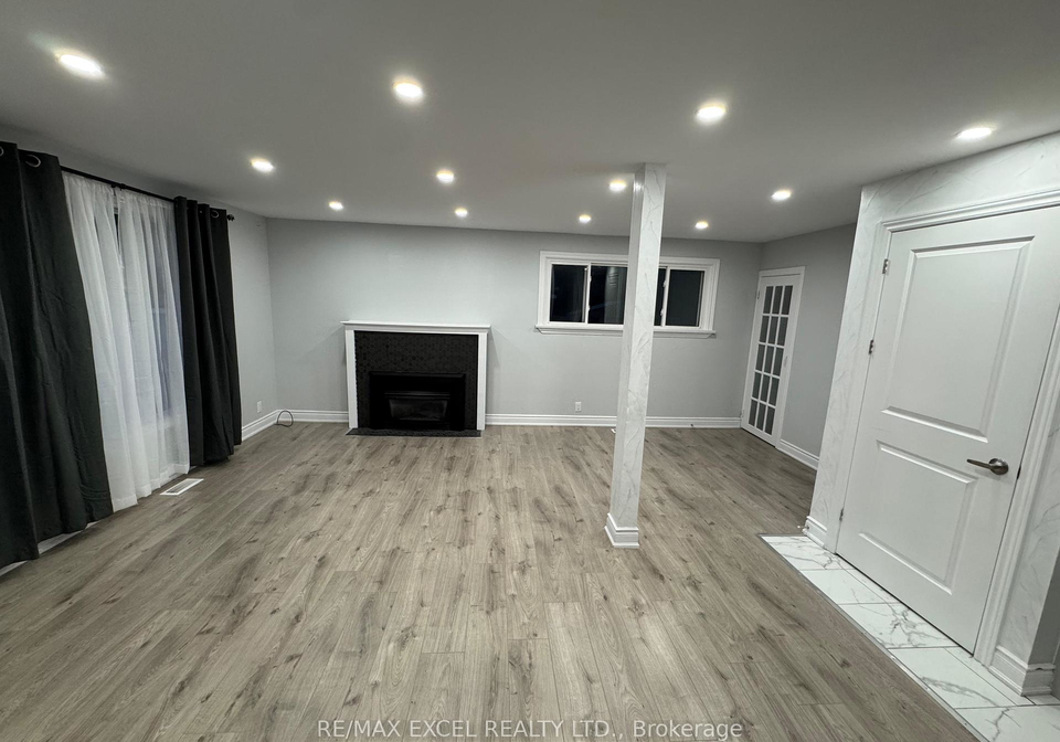 31-thorncrest-crescent-london-south-ontario-x12268296