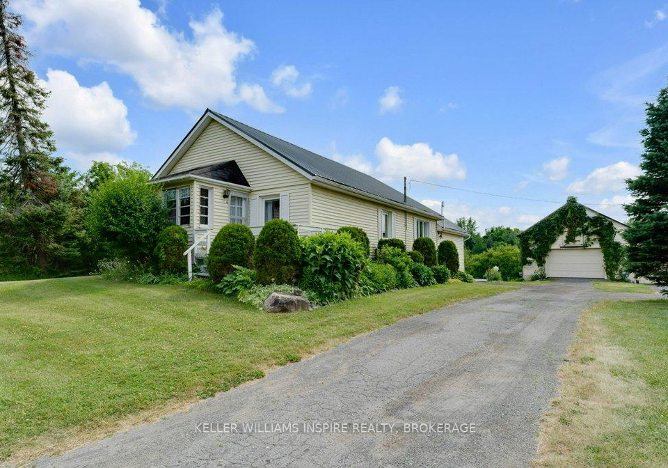 1598-county-road-6-n-loyalist-ontario-x12268479