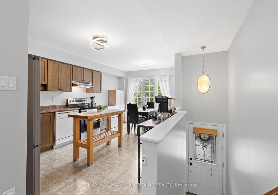 492-seyton-drive-ottawa-ontario-x12268617