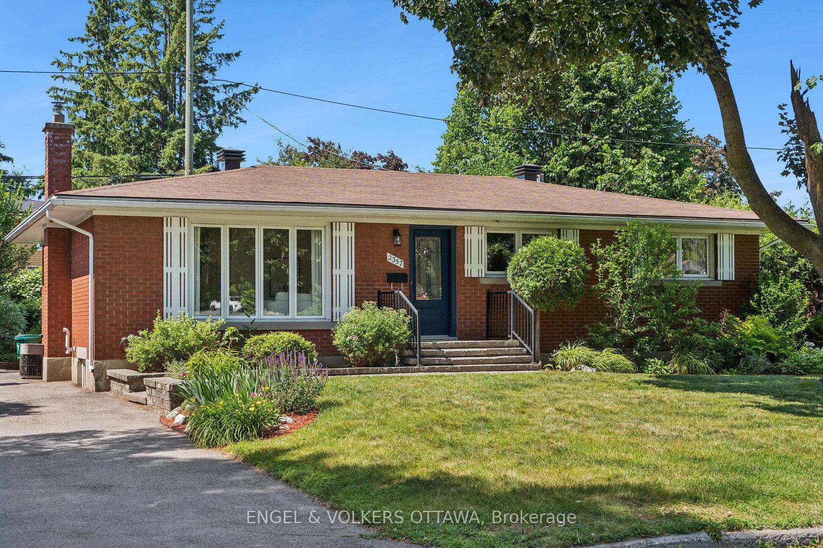 2357-sheldon-avenue-ottawa-ontario-x12268678