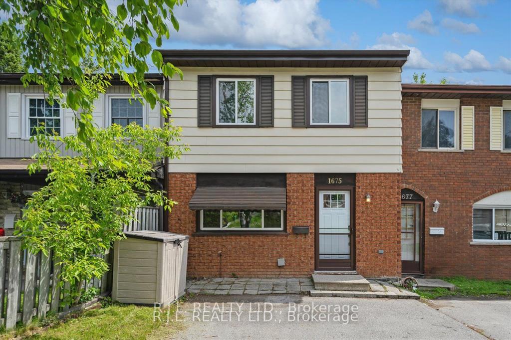 1675-applewood-crescent-peterborough-west-ontario-x12268889