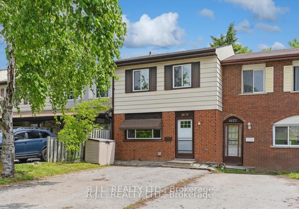 1675-applewood-crescent-peterborough-west-ontario-x12268889
