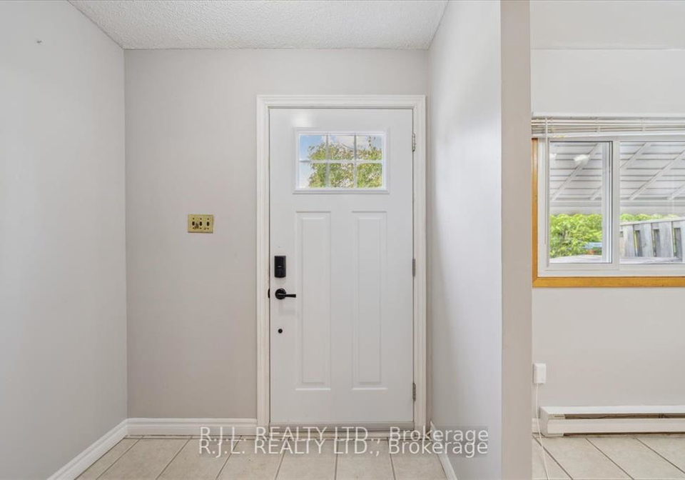 1675-applewood-crescent-peterborough-west-ontario-x12268889