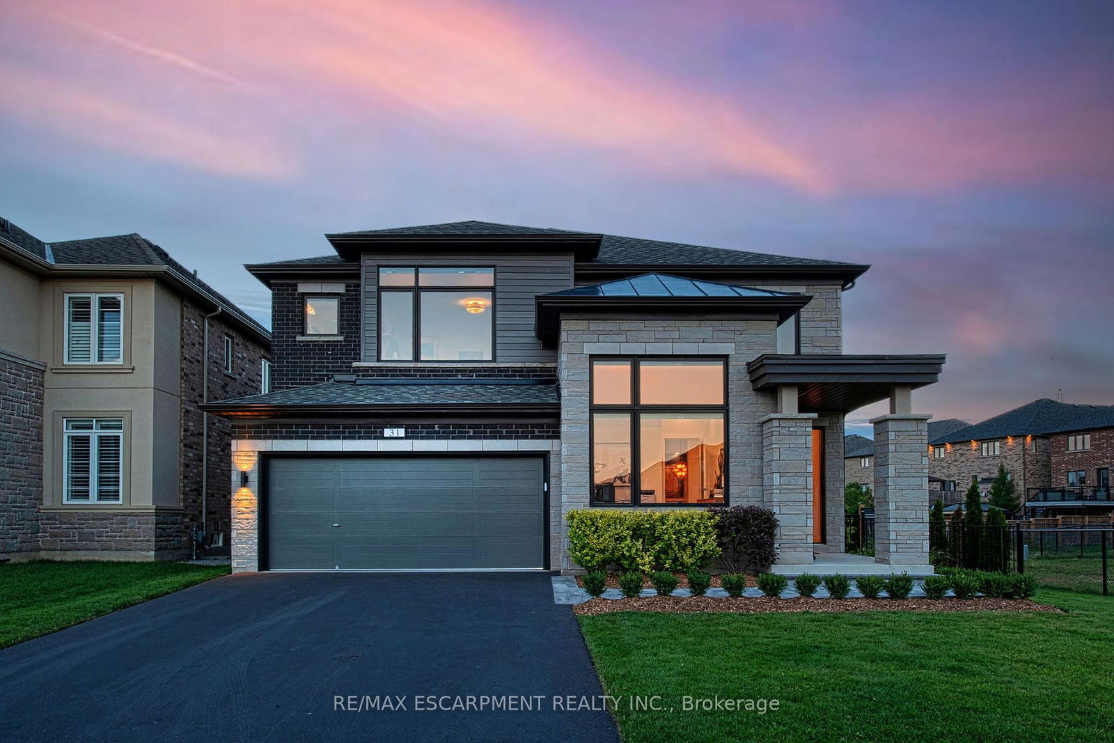 31-robarts-drive-hamilton-ontario-x12268914