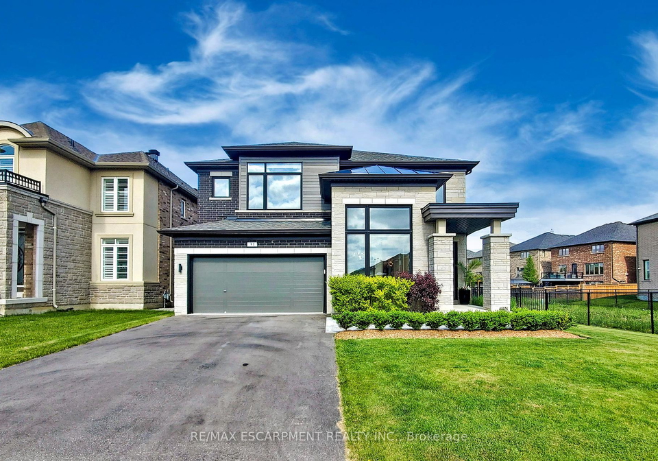 31-robarts-drive-hamilton-ontario-x12268914