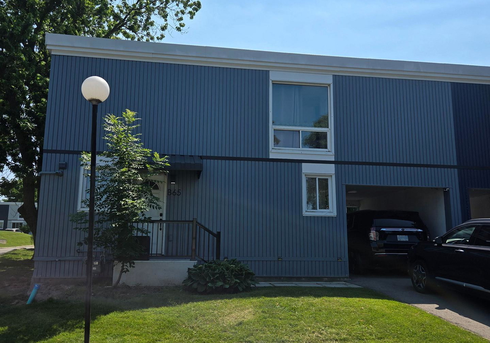 25-britten-close-hamilton-ontario-x12268945