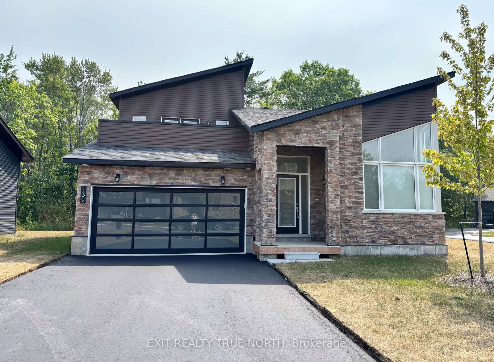 139-marina-village-drive-georgian-bay-ontario-x12269037