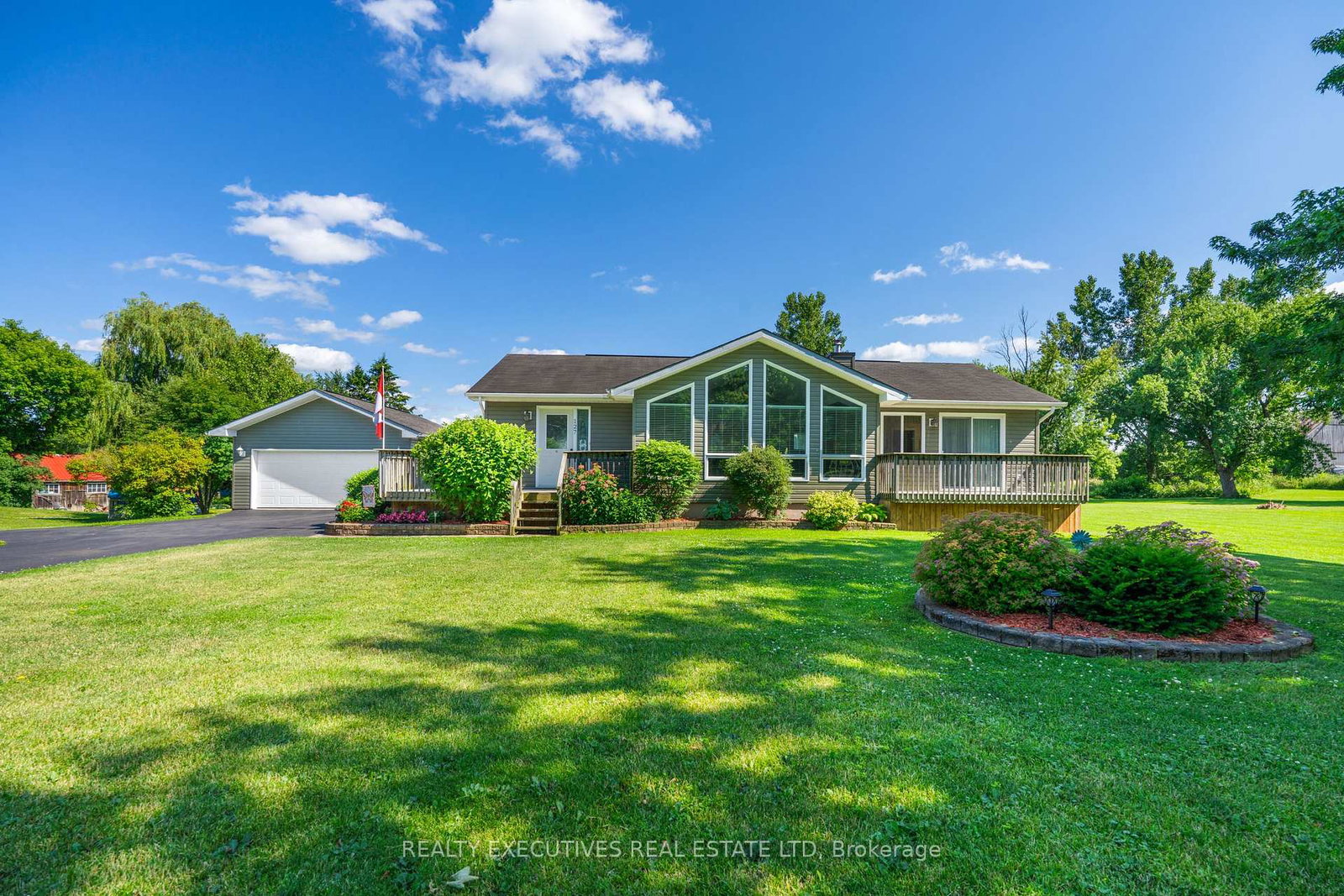 127-main-street-north-dundas-ontario-x12269413