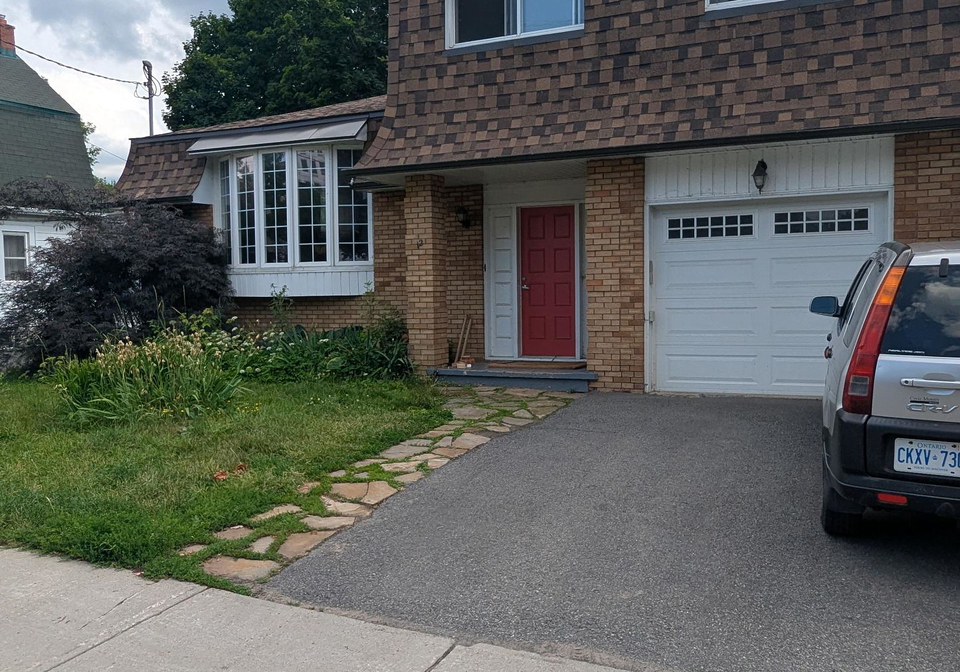 12-carlotta-avenue-ottawa-ontario-x12269668