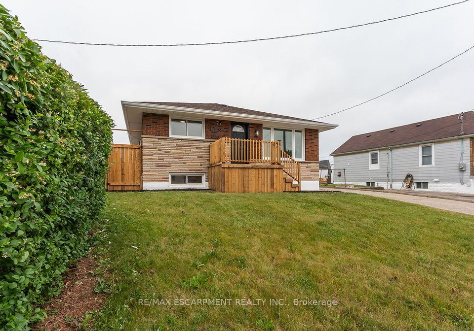 71-glassco-avenue-n-hamilton-ontario-x12269850