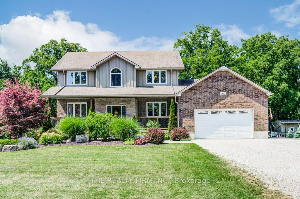 25-mcmaster-place-southwest-middlesex-ontario-x12269904