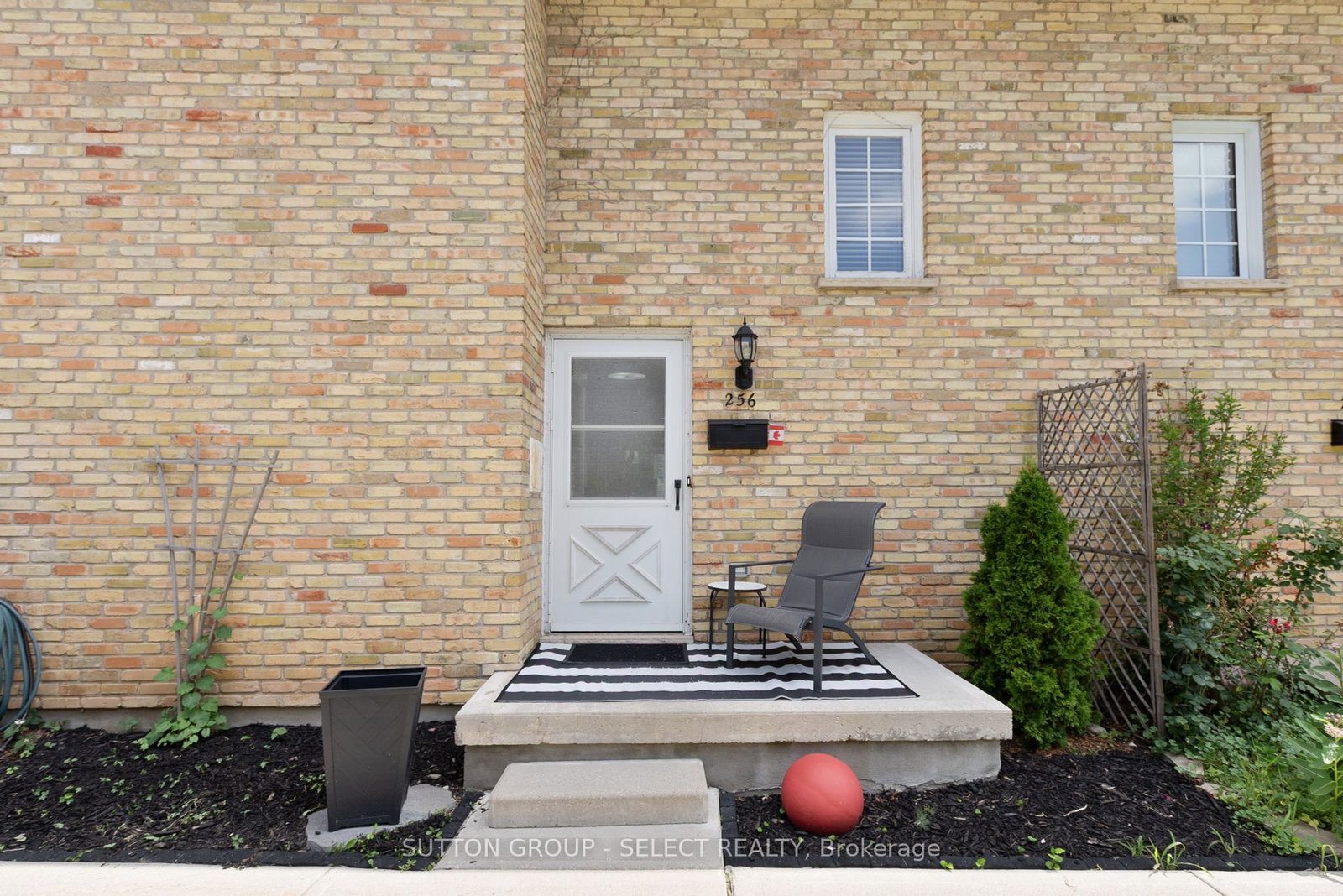 homestead-crescent-london-north-ontario-x12269972