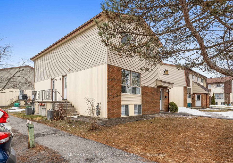 41-forester-crescent-ottawa-ontario-x12269978