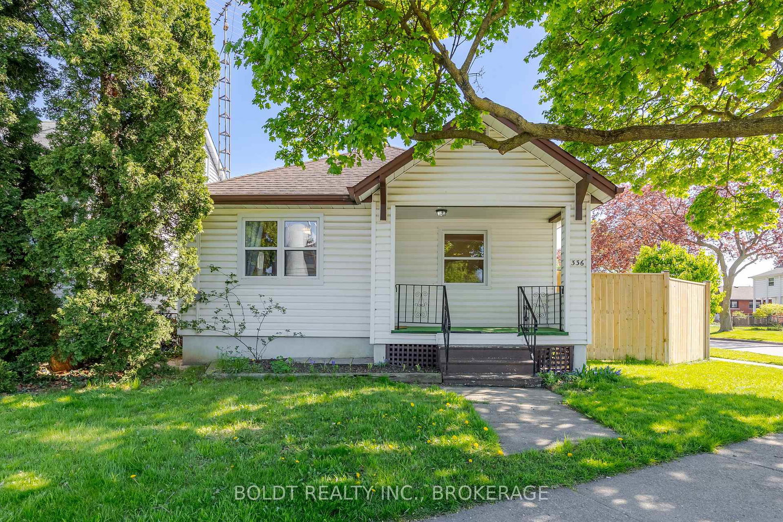 336-carlton-street-s-st-catharines-ontario-x12269983