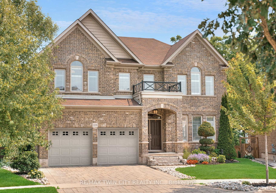 228-evens-pond-crescent-kitchener-ontario-x12270077