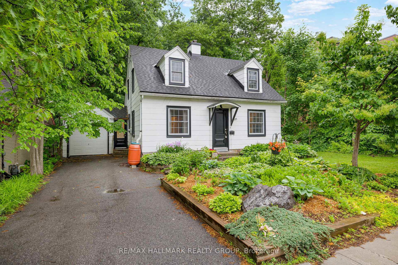 249-old-irving-place-ottawa-ontario-x12270210