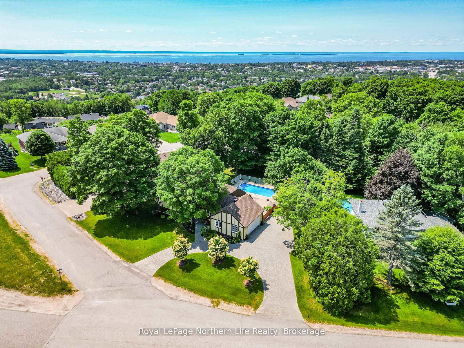 405-surrey-drive-north-bay-ontario-x12270216