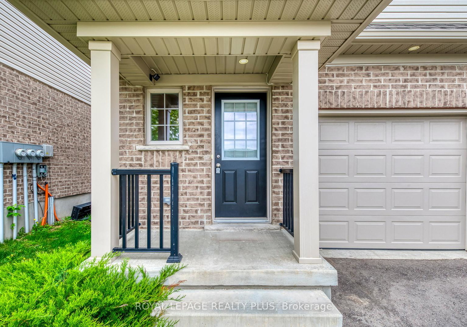 50-pinnacle-drive-kitchener-ontario-x12270249