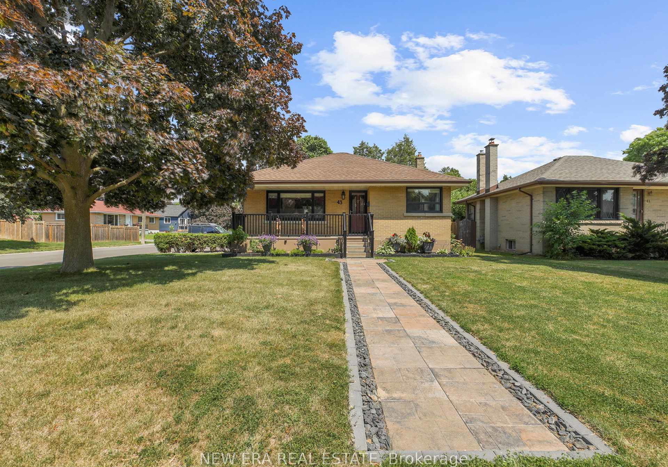 43-rowanwood-avenue-brantford-ontario-x12270269