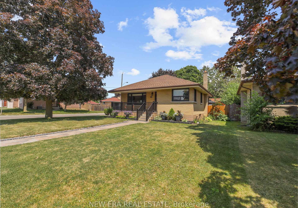 43-rowanwood-avenue-brantford-ontario-x12270269