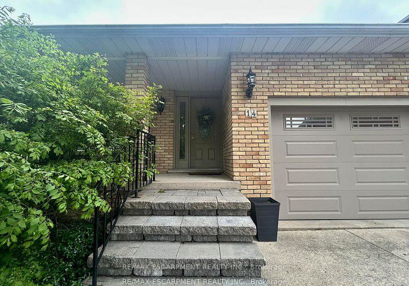 14-vista-court-hamilton-ontario-x12270328
