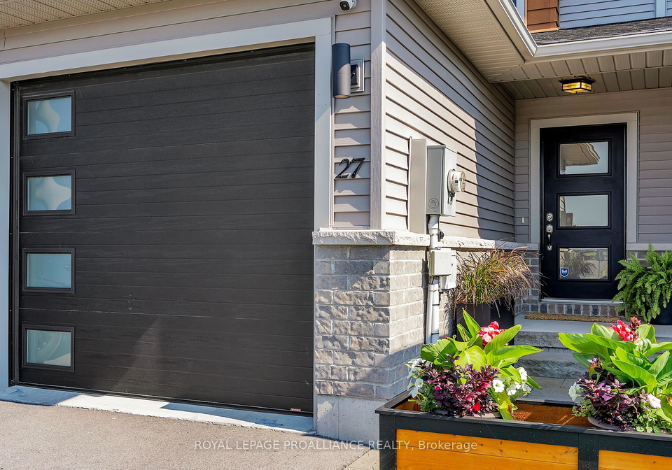 27-ridgeway-place-belleville-ontario-x12270501