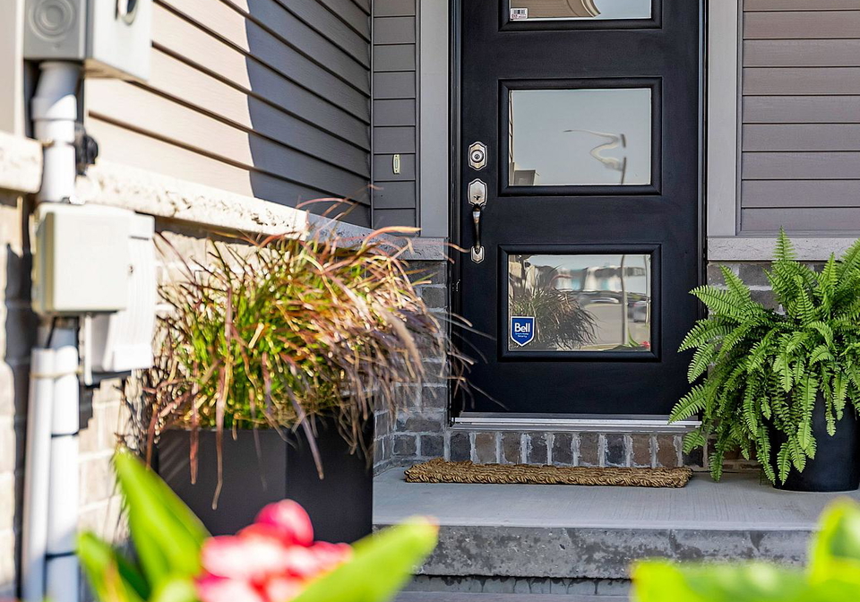 27-ridgeway-place-belleville-ontario-x12270501