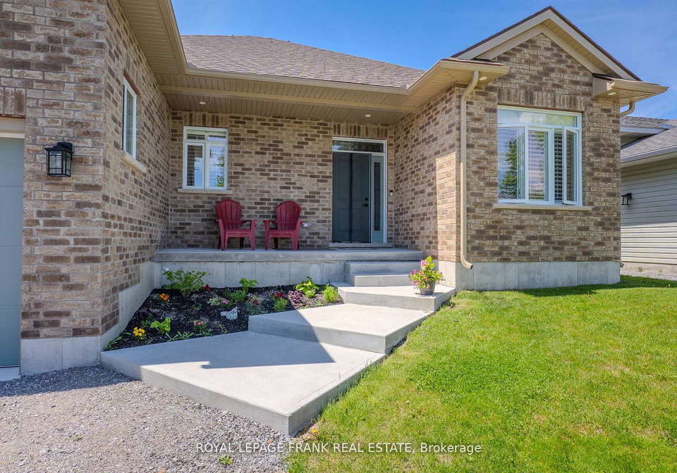44-birch-crescent-kawartha-lakes-ontario-x12270709