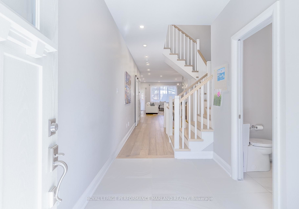 137-glebe-avenue-ottawa-ontario-x12270710