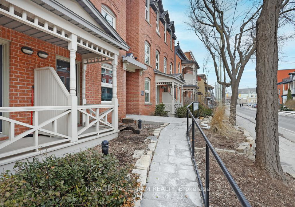 215-st-patrick-street-ottawa-ontario-x12270902
