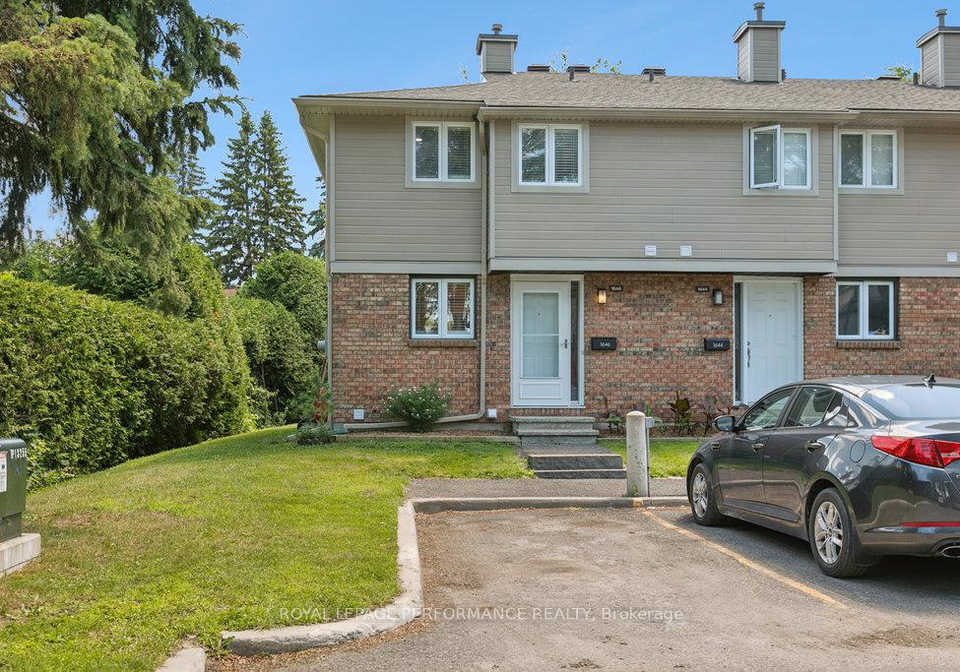 1646-du-sommet-place-ottawa-ontario-x12270924